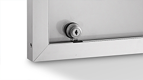 Lock on glass, opening door on pivot